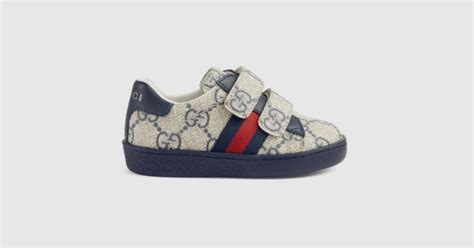 Toddler Gucci Ace sneaker in blue and grey GG Supreme